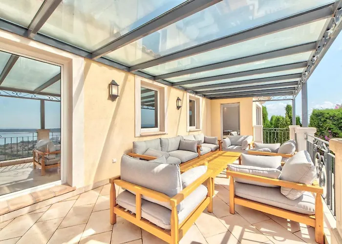 Villa Pertuades Villa With Amazing Sea View And Swimming Pool Vallauris
